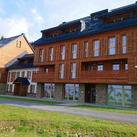 Apartman Horni Misecky - Luxusni Ubytovani Pro Dve Rodiny S Detmi Bagian luar foto